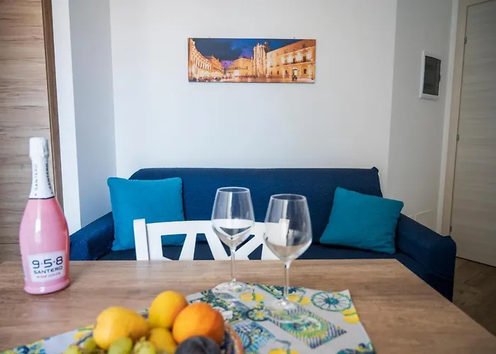 White Apartments & Spa