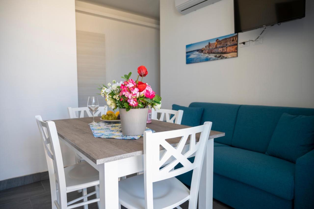 White & Spa Aparthotel Avola