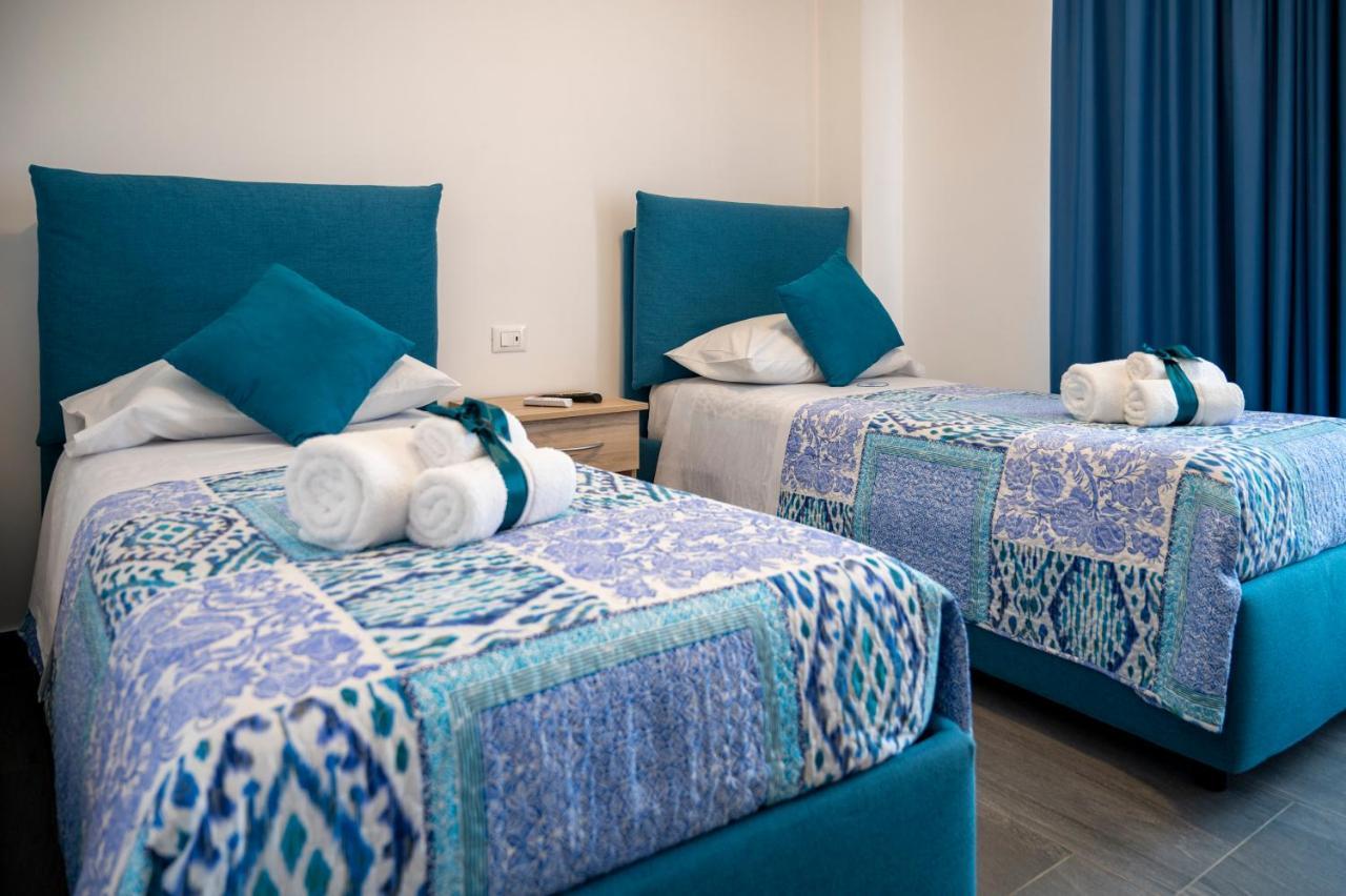 White & Spa Aparthotel Avola