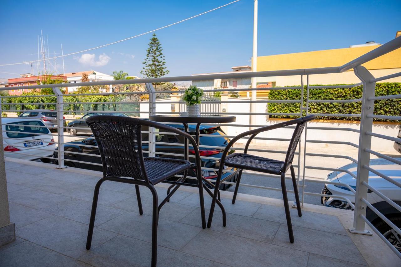 White & Spa Aparthotel Avola